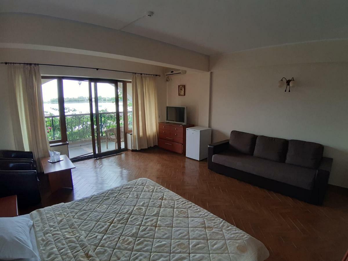 Hotel Insula Neptun Bagian luar foto